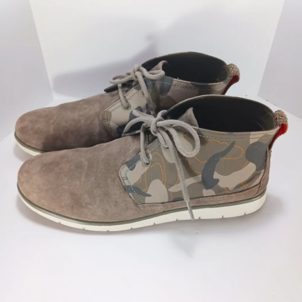 UGG Freamon Men's Suede & Camo Desert Boots EUC Sz 11